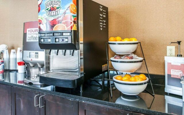 Comfort Inn East