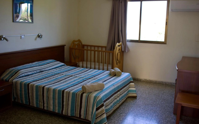 Maricosta Hotel Apartments
