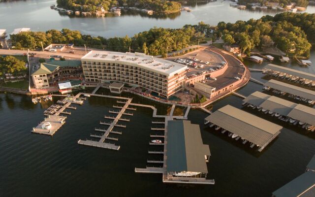 Camden on the Lake Resort & Spa