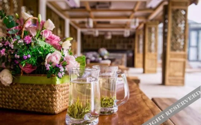 Youren Yashe Manor