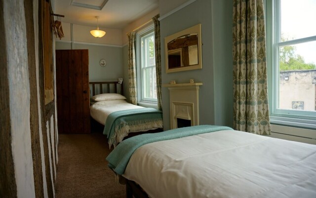 Porth y Dwr - the Secret House!