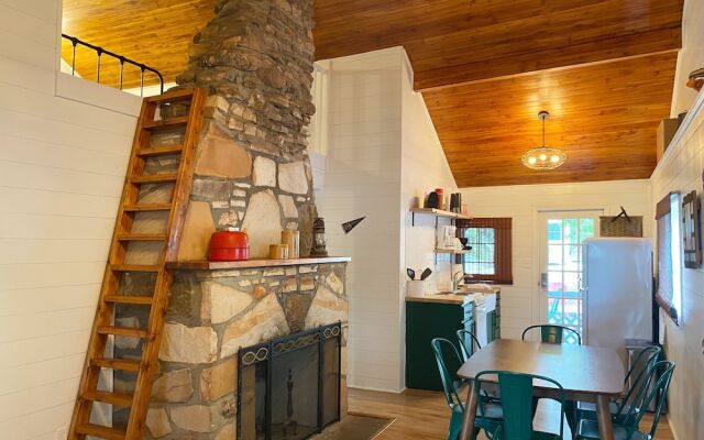 Niangua Hills Resort