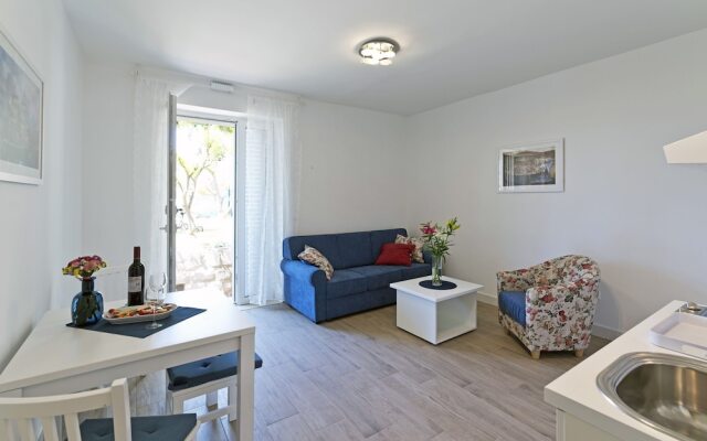 Ida Apartments