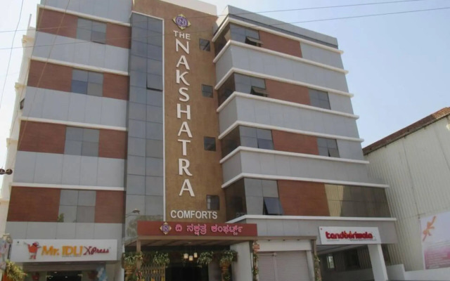 Nakshatra Comforts by OYO Rooms