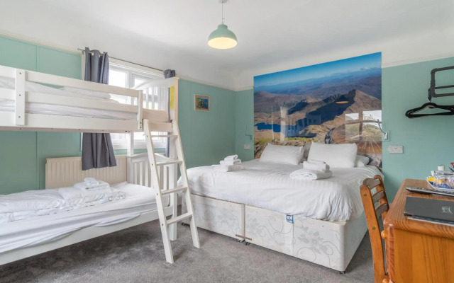 The Padarn Hotel