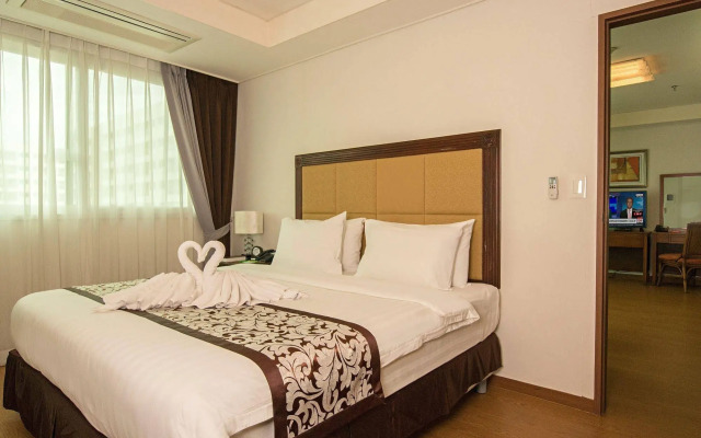 Xenia Hotel Clark - Multi Use Hotel