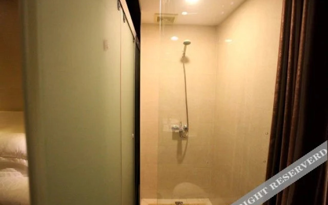 Nanchang Xingmeiyue Hotel (Nanchang Tengwangge Dunzitang Subway Station)