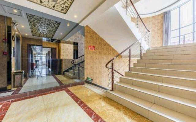 Huangting Holiday Hotel