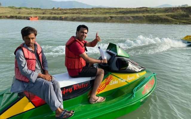 Lake View Hotel & Resort