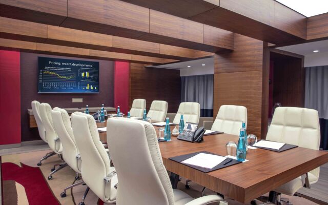 Tango Arjaan by Rotana Hotel