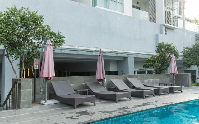 Mowu Suites at C Bukit Bintang