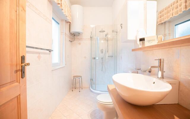 Paradiso Al Mare Shared Pool