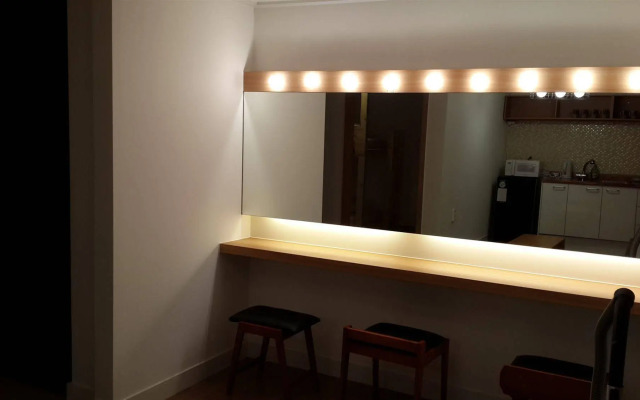 High Street Guest House Hongdae - Hostel