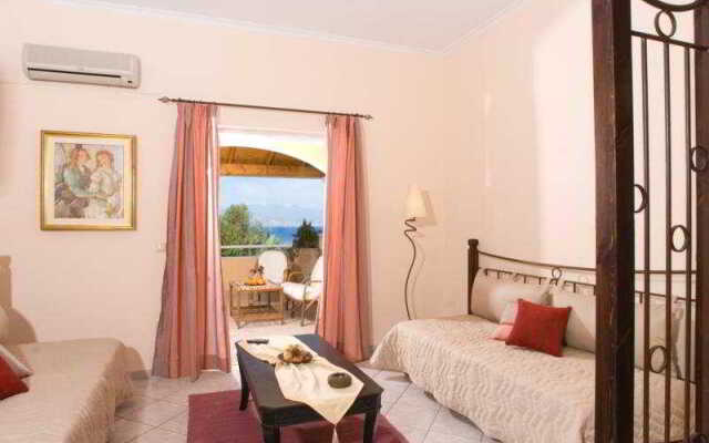 Chrismos Luxury Suites and Studios