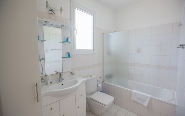 "3 Bedroom Villa With Private Pool in Protaras Center"