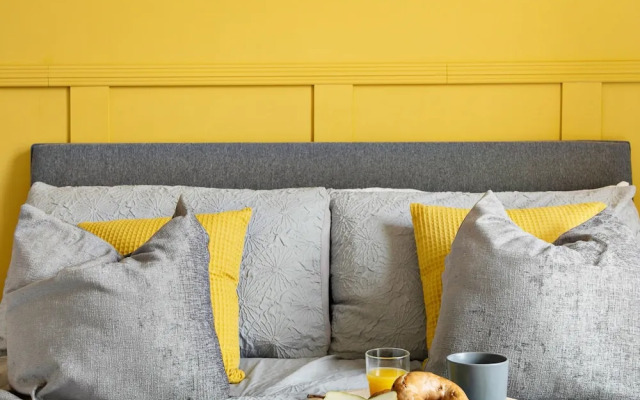 The Terrace - Bright Characterful and Near Beaches