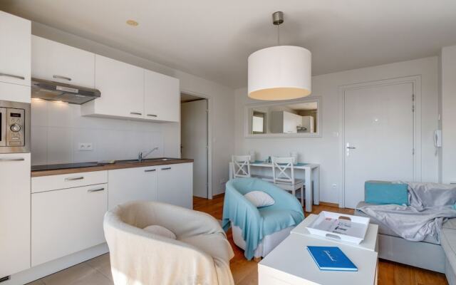 Modern Apartment in Bray-Dune with Seaside view