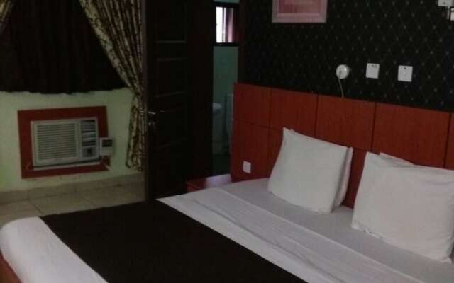 Prixair Pure Hotel Wuse