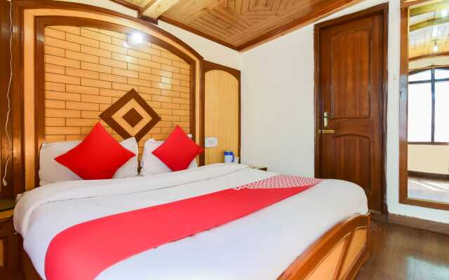 OYO 10692 Hotel Shubham