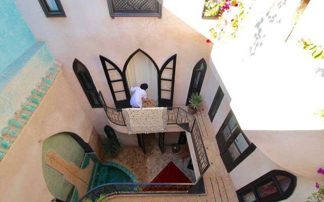 Riad Agnes & Zohra