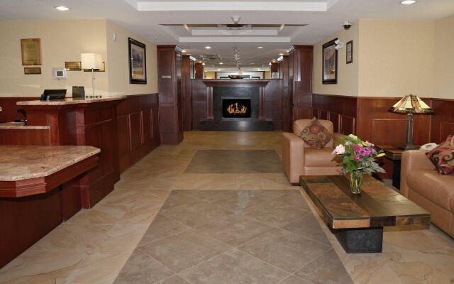 Holiday Inn Express Hotel & Suites Edson by IHG