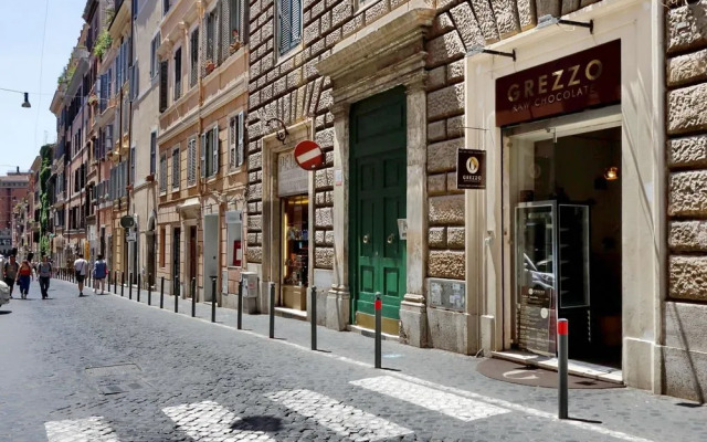 Rome Unique Colosseum Apartments