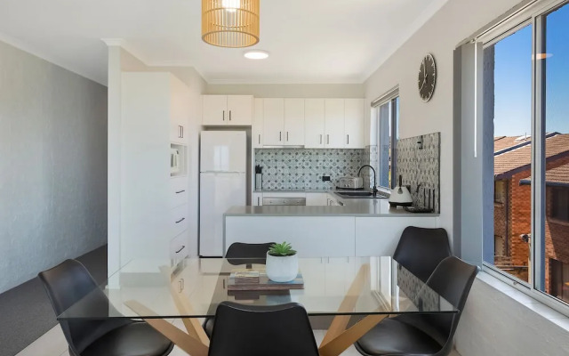 The Palms Apartments