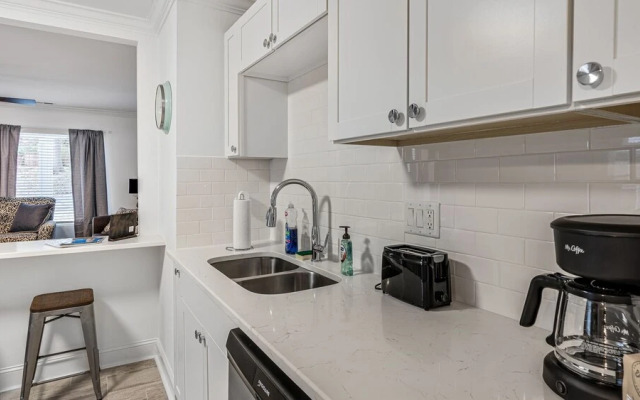 2 bedroom, Downs Avenue