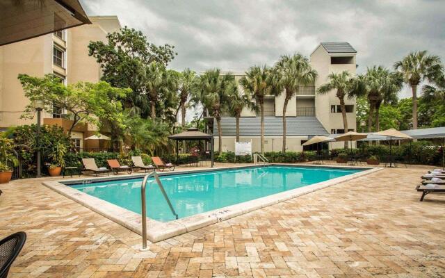 2520 Living