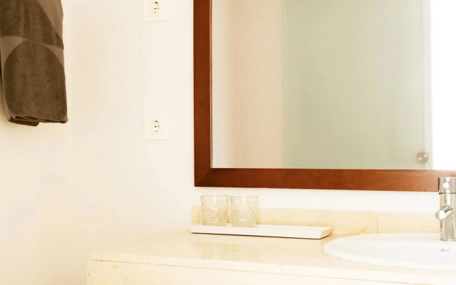 Sunprime Atlantic View Suite & Spa