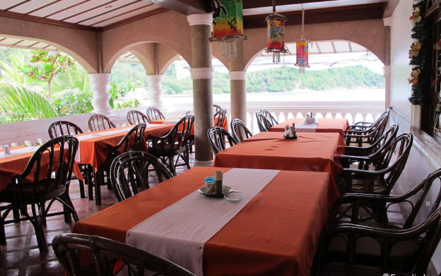 Blue Crystal Beach Resort