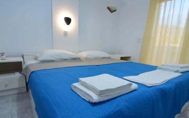 Villa Zeria by TravelPro Services- Nea Potida...