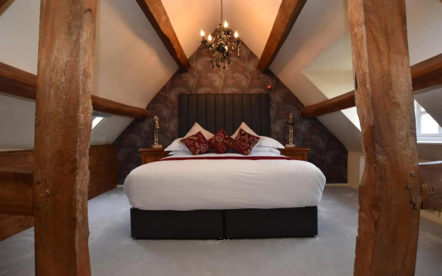 The Halford Bridge Inn