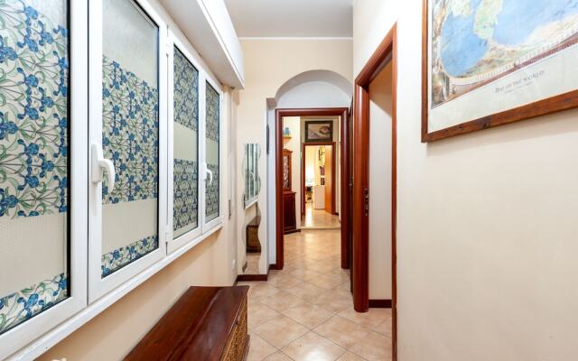 Studio Near San Pietro