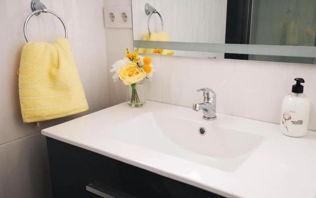 3 Bedroom 150 m from the beach