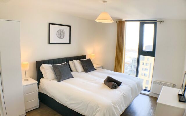 Luxury Apartment Birmingham City Centre