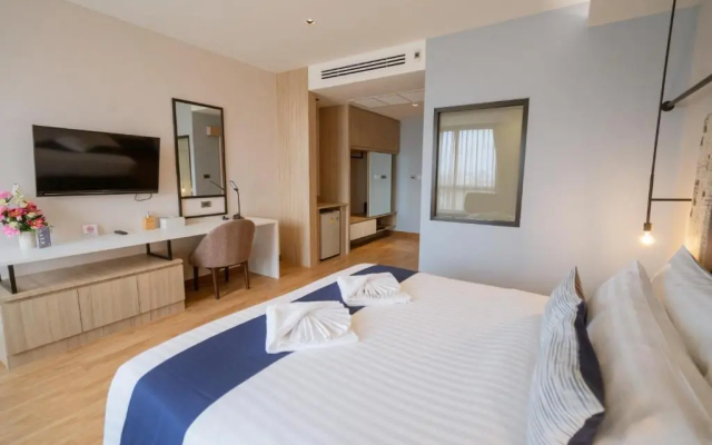 W3 Hotel