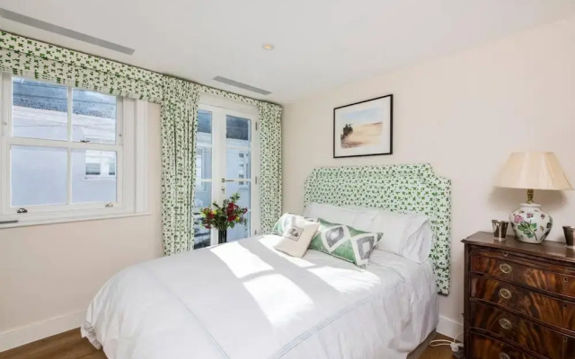 Colourful 3 Bed Notting Hill With A C