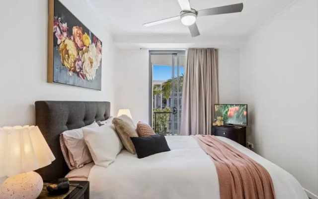Swell Apartments - by Burleigh Letting