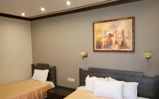 Asya Guest House