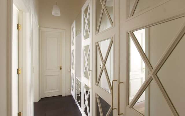 SPB Rentals Apartment