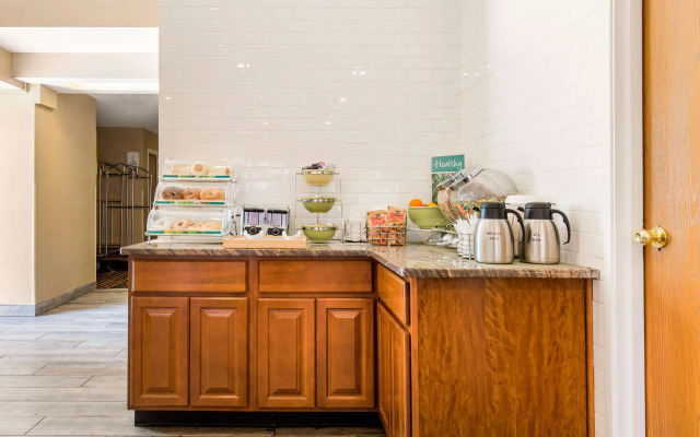 Quality Inn & Suites Georgetown - Seaford