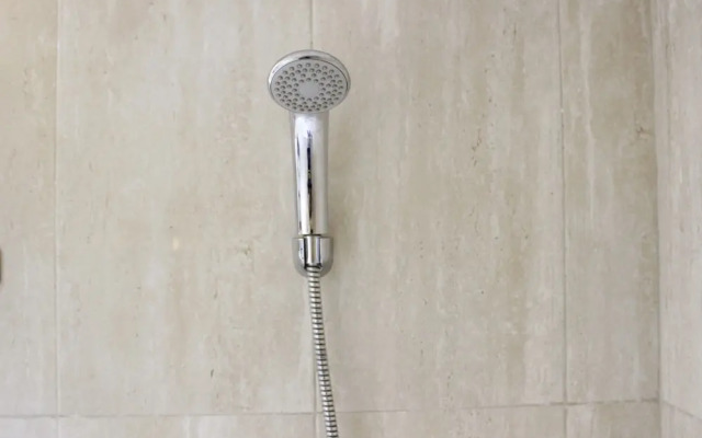 Exquisite 2BR Apartment at Tamansari La Grande near BIP