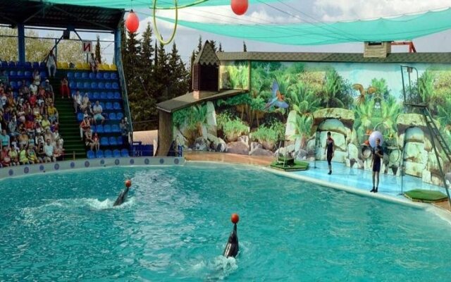 Paradise Hotel