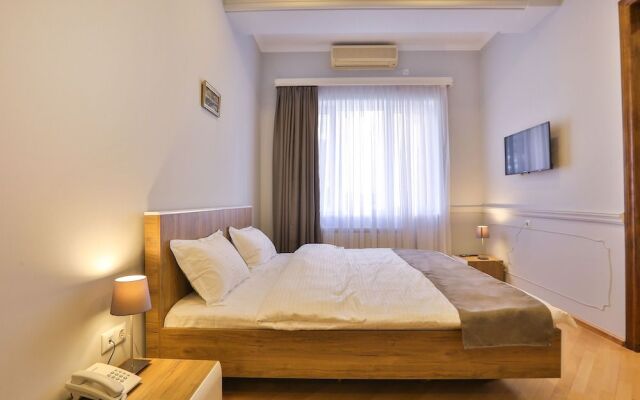 Tribu Express Hotel