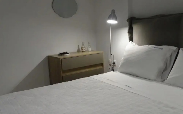 Santoriviera House