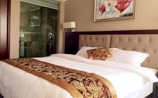 Big Port Holiday Inn