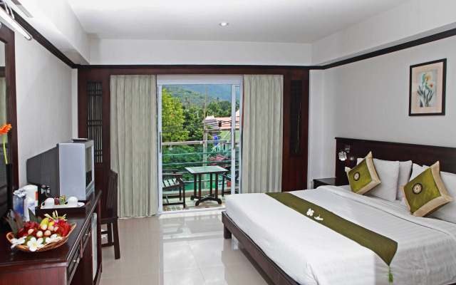First Residence Hotel