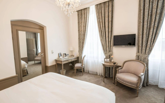 Château de Montabert