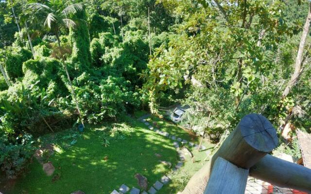 Chalés e Suites Manacá